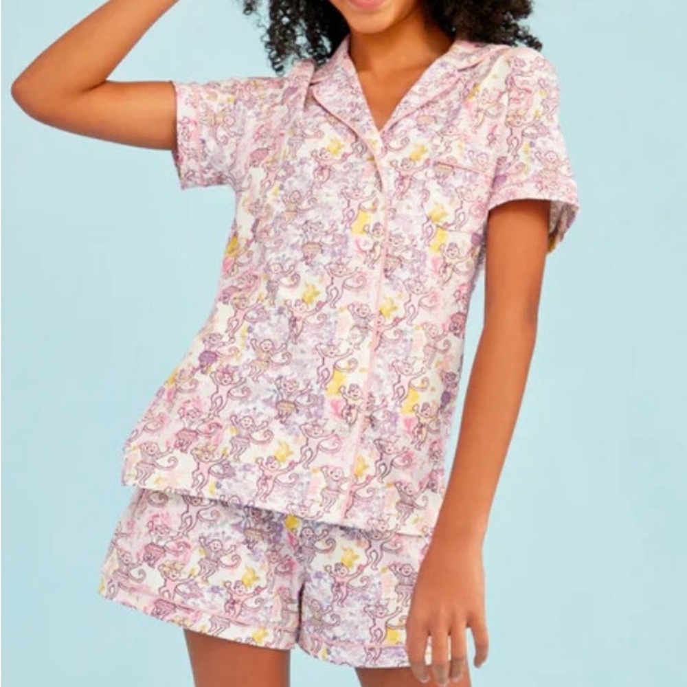 Roller Rabbit Love Shack Fancy Pink and White Flower Women's Pajama Set
